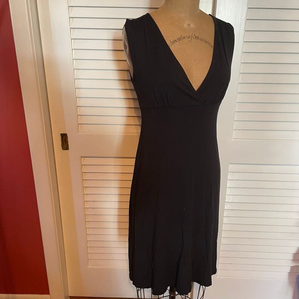 GAP | black v neck stretchy midi dress XS - Picture 3 of 9